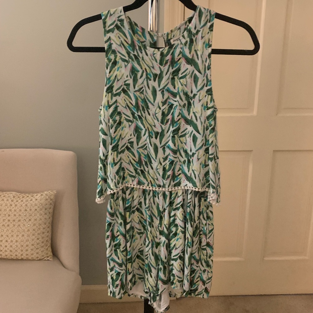 Abercrombie Kids short romper size 13/14